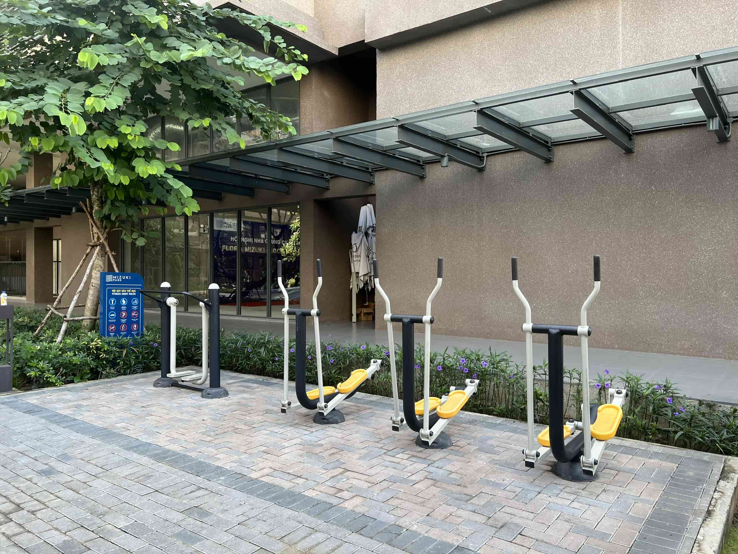 UNIT SOLUTIONS thiết kế, thi công các hạng mục thiết bị thể thao ngoài trời bền vững với thời tiết và hài hòa với cảnh quan đô thị